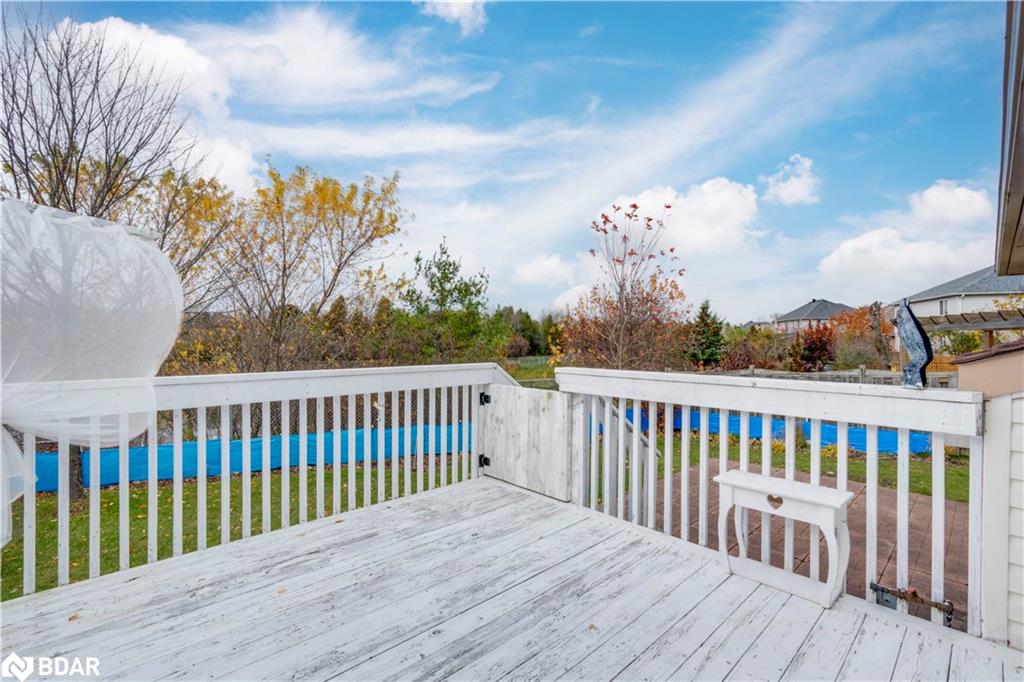 24 Country Lane Property Photo 3