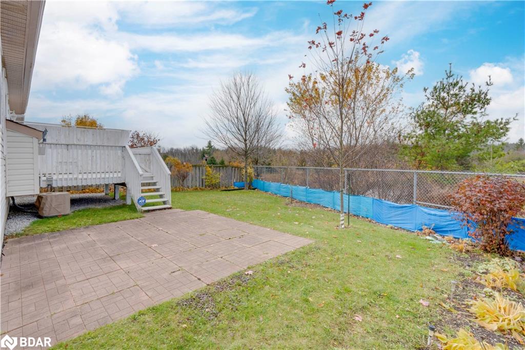 24 Country Lane Property Photo 4