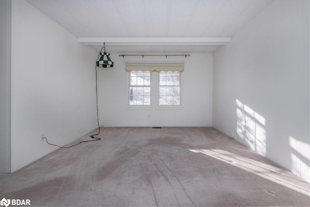 9 Corner Brook Trail Property Photo 12