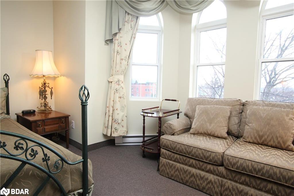 1 Berczy Street Property Photo 27