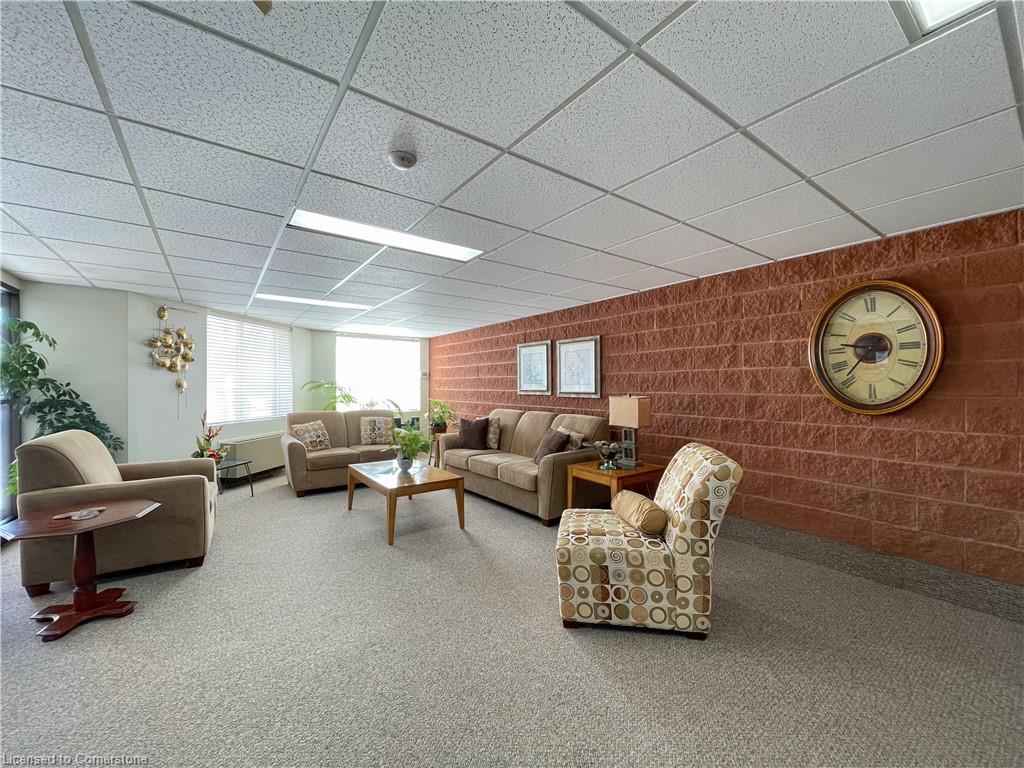 405-17 Mill Pond Court Property Photo 9