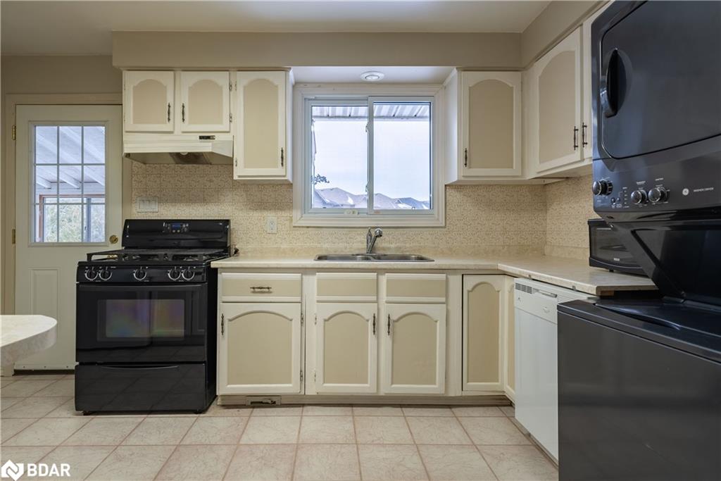 14 Eleanor Road Property Photo 9