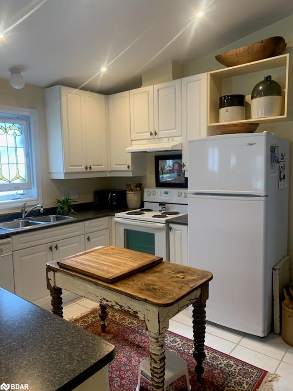 50 Flora Drive Property Photo 5