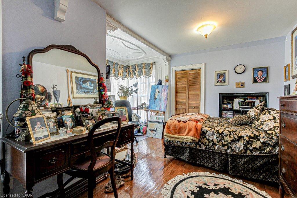 158 Townline Street Property Photo 33