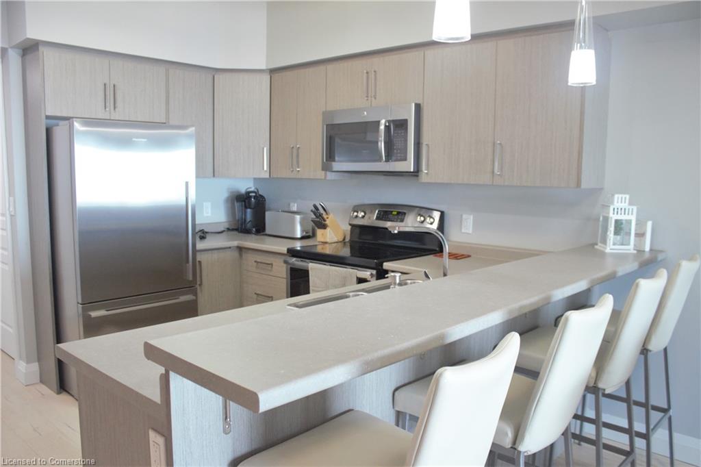 207-12 Erie Boulevard Property Photo 5
