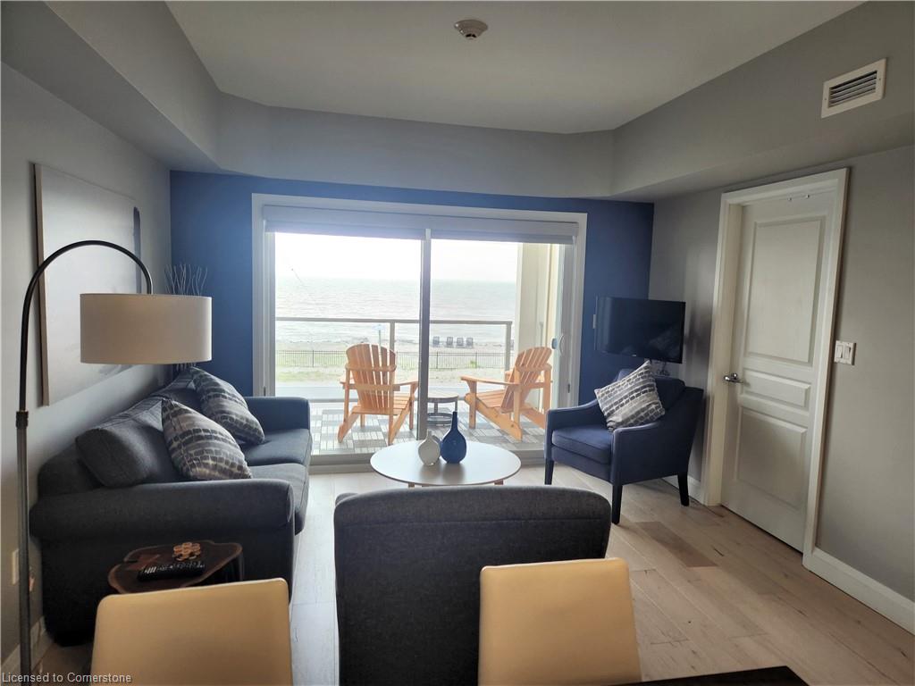 207-12 Erie Boulevard Property Photo 18