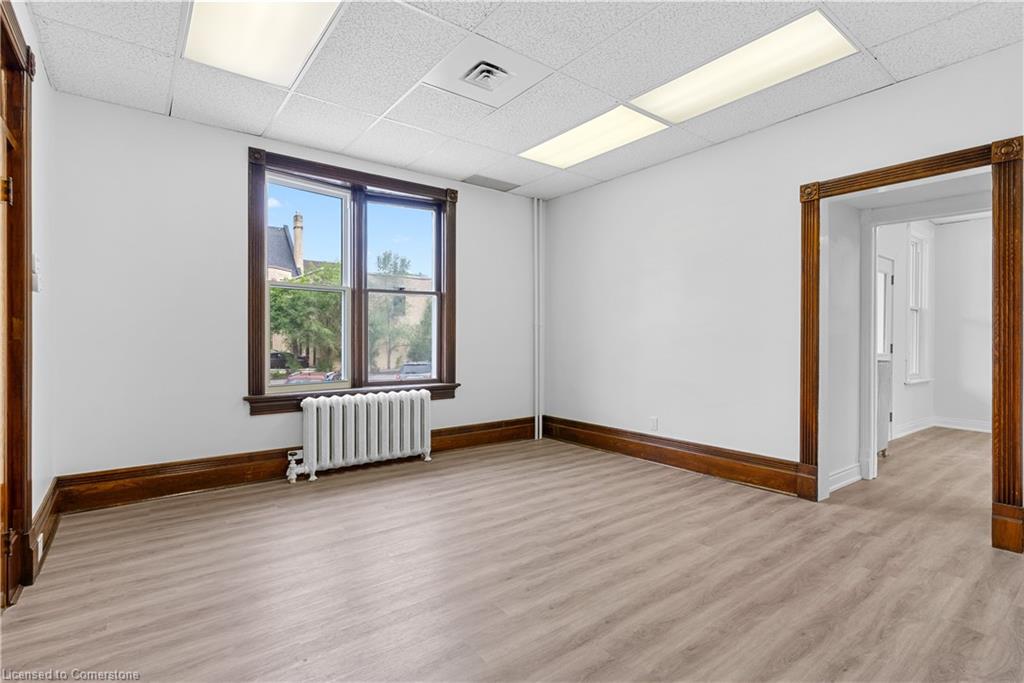 18 Weber Street W Property Photo 8