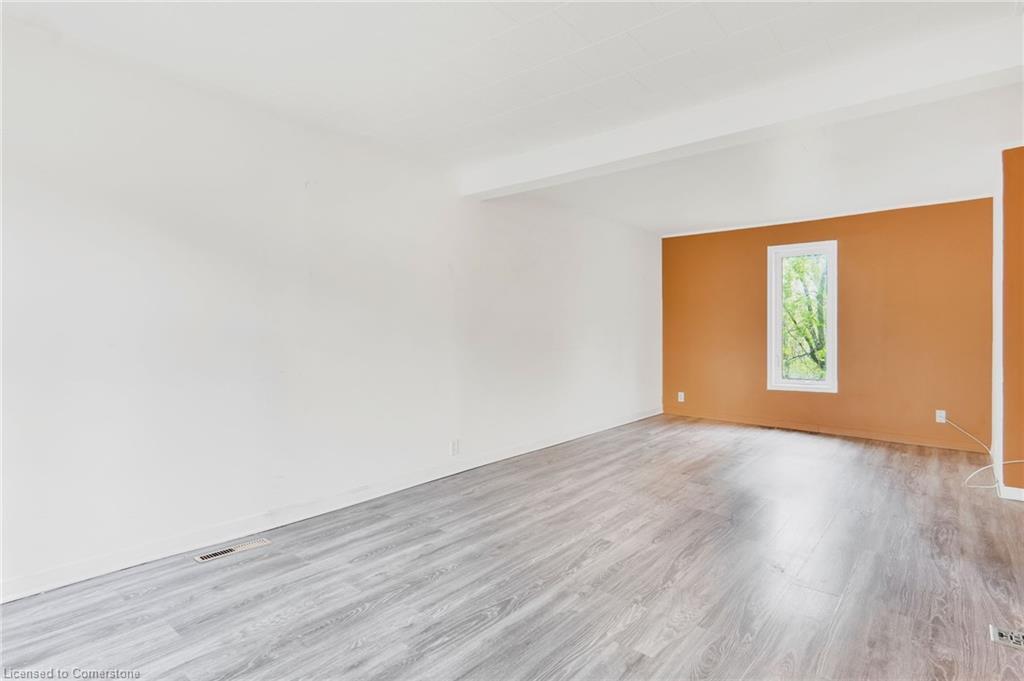 3569 Old Montreal Road Property Photo 6