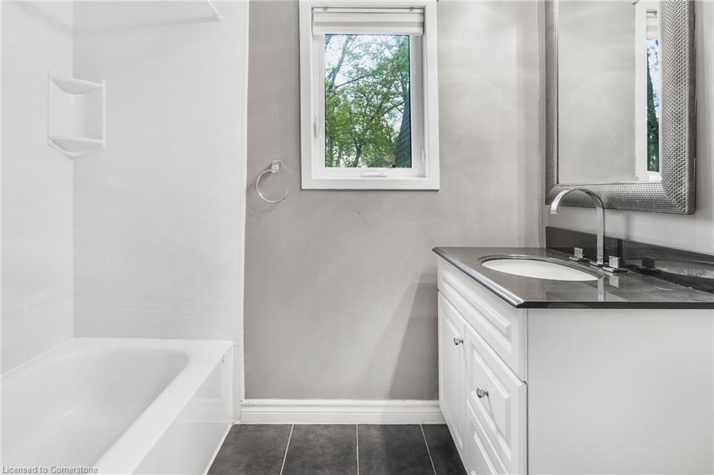 3569 Old Montreal Road Property Photo 12