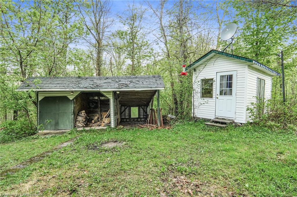 3569 Old Montreal Road Property Photo 23