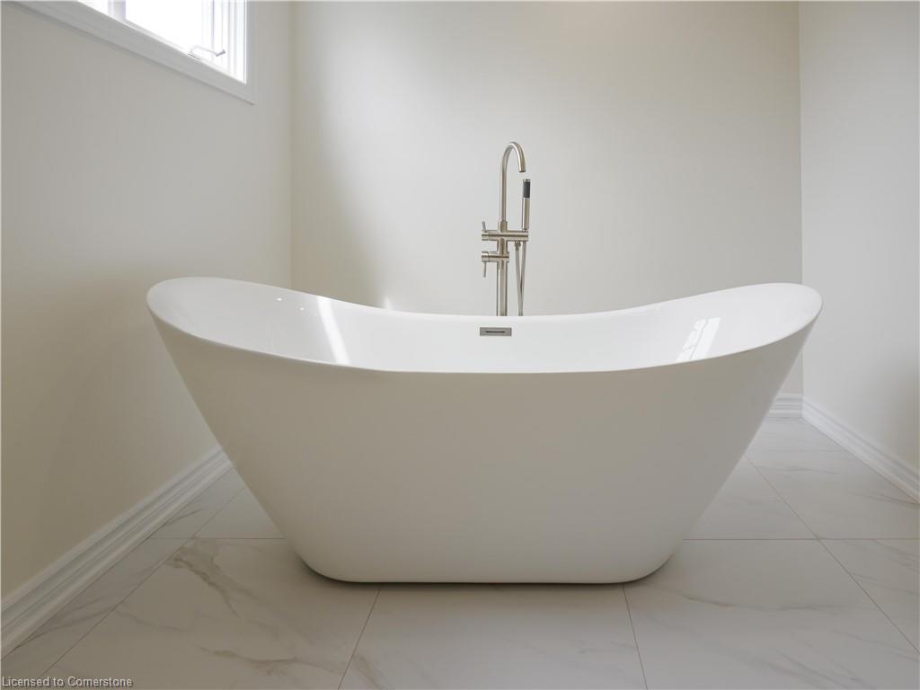 34 Mann Avenue Property Photo 24
