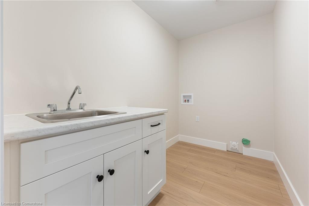 51 Amber Street Property Photo 28