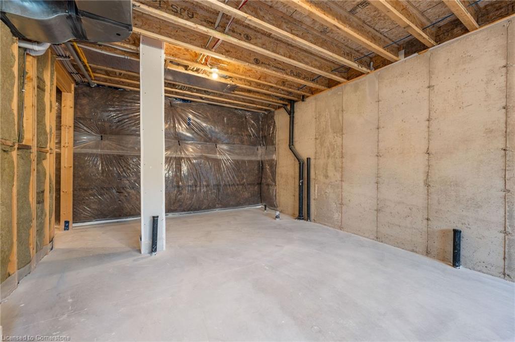 51 Amber Street Property Photo 32