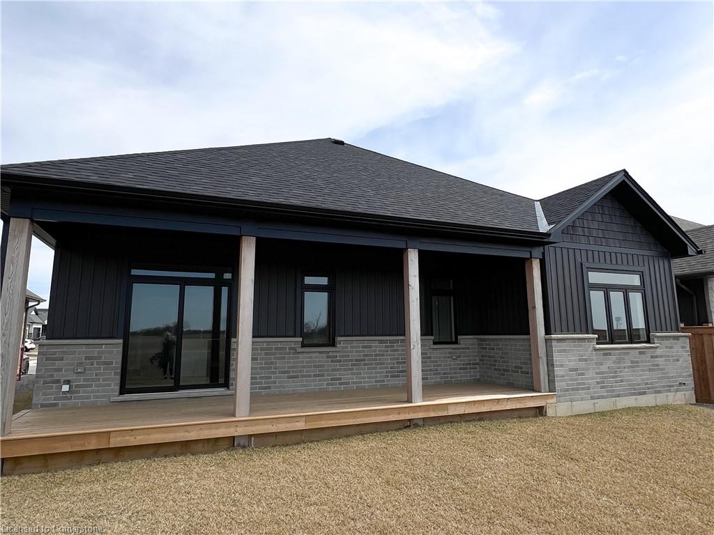 135 Gibbons Street Property Photo 42