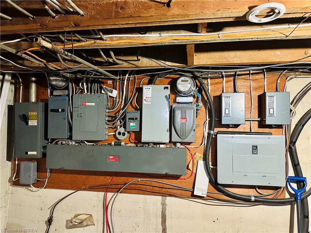 380 James Street Property Photo 26