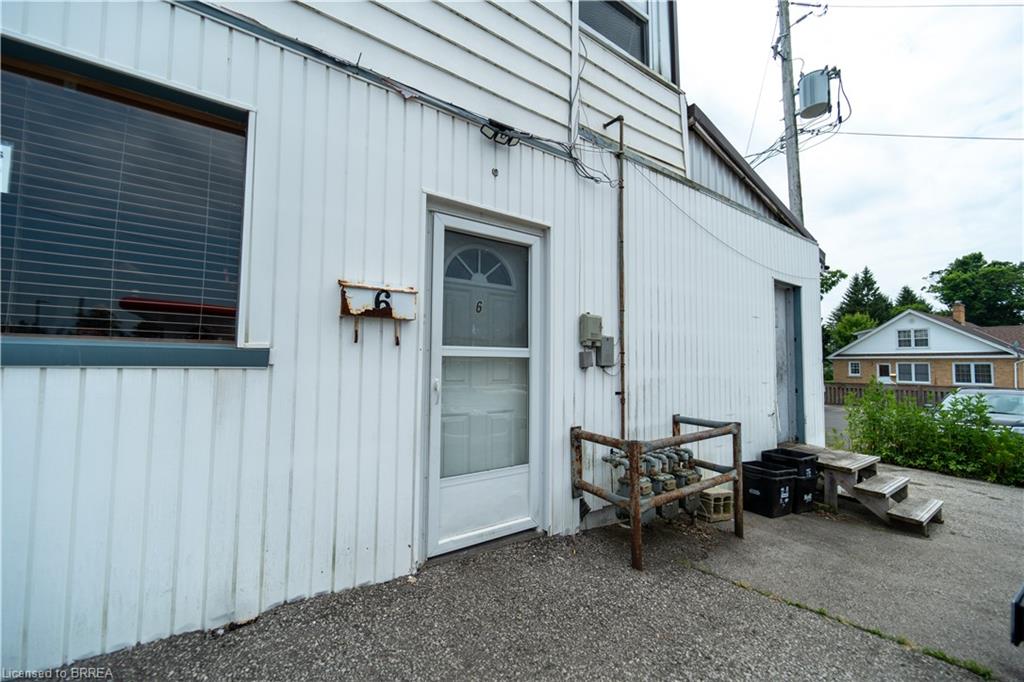 380 James Street Property Photo 27