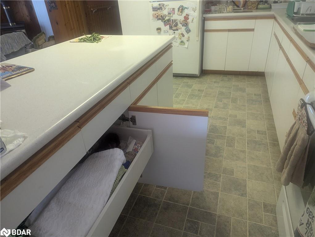8 Elmwood Court Property Photo 7