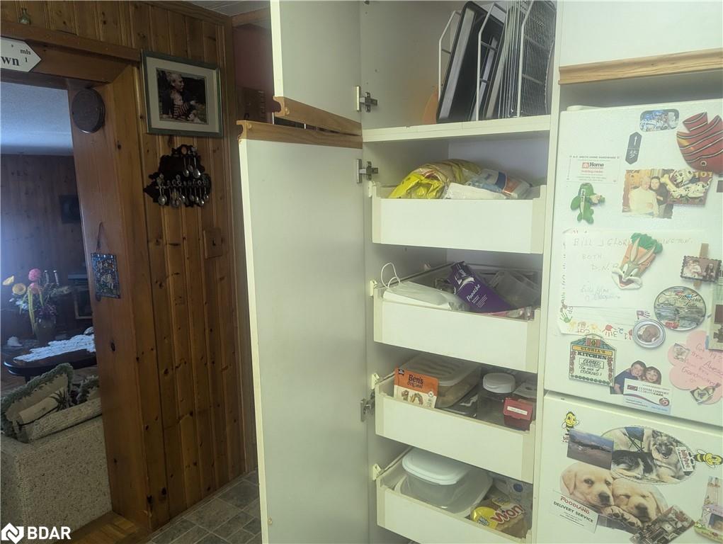 8 Elmwood Court Property Photo 9