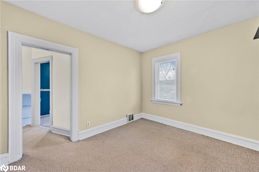232 Mary Street Property Photo 11