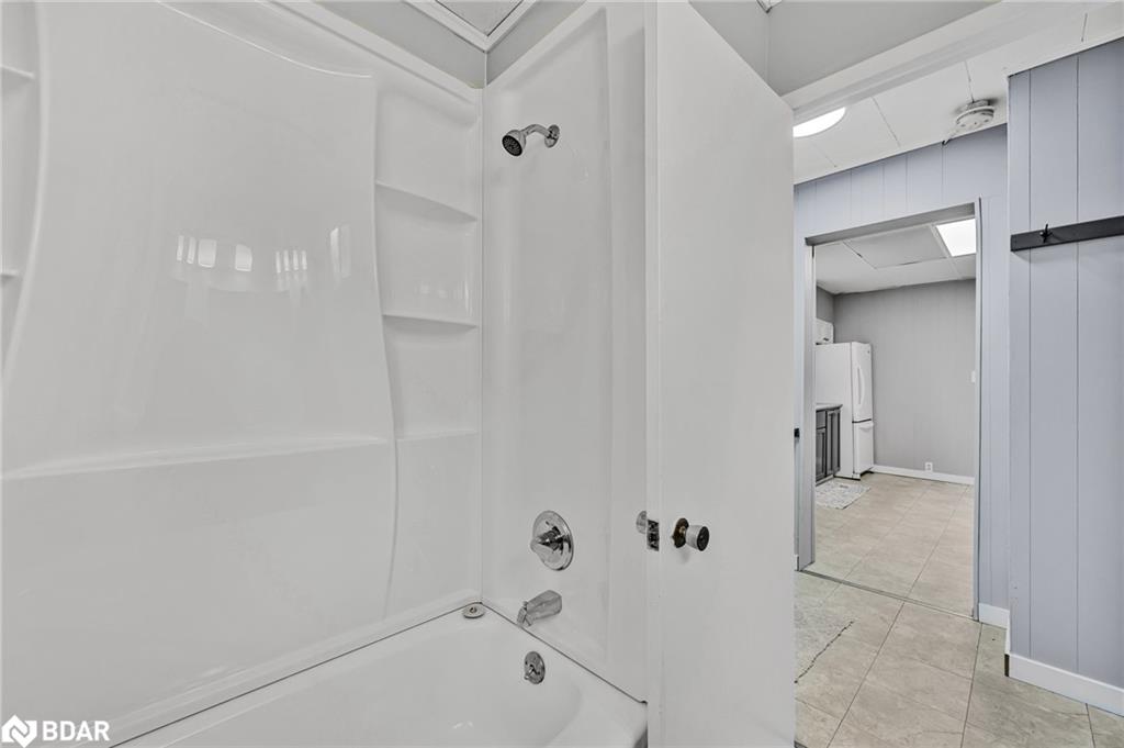 232 Mary Street Property Photo 40