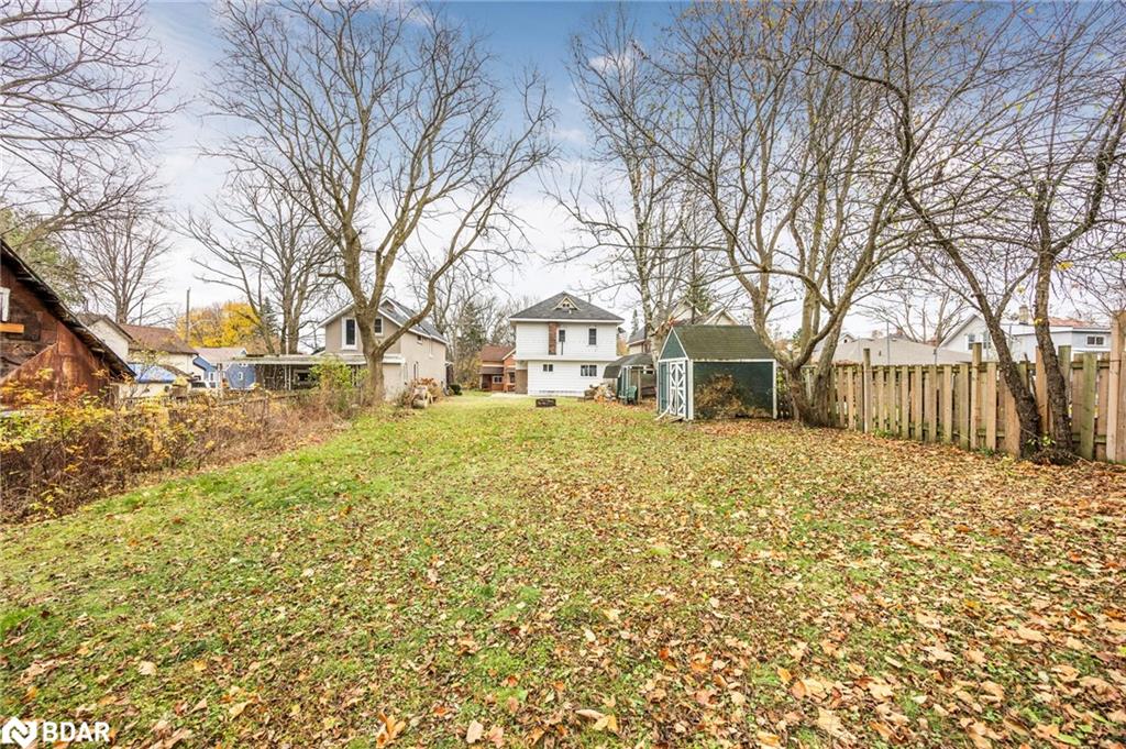 232 Mary Street Property Photo 44