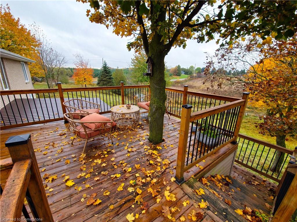 17 Cemetery Road Property Photo 24