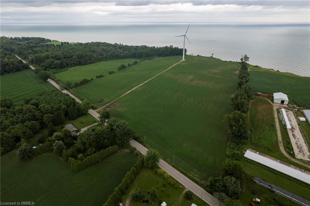 1126 Lakeshore Road Property Photo 3