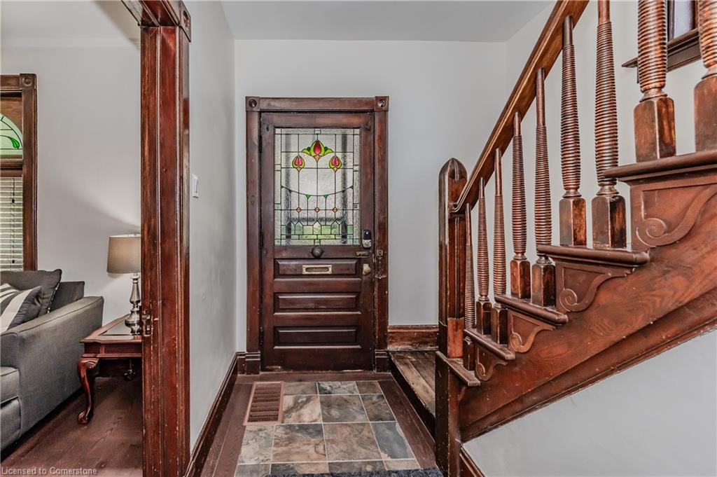 7 Richmond Avenue Property Photo 7