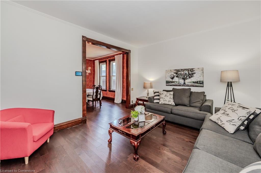7 Richmond Avenue Property Photo 9