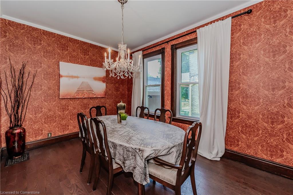 7 Richmond Avenue Property Photo 11