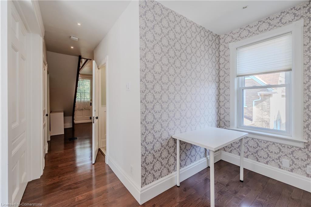 7 Richmond Avenue Property Photo 25