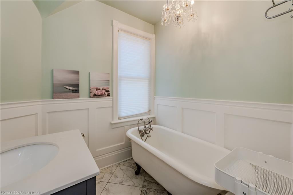 7 Richmond Avenue Property Photo 27