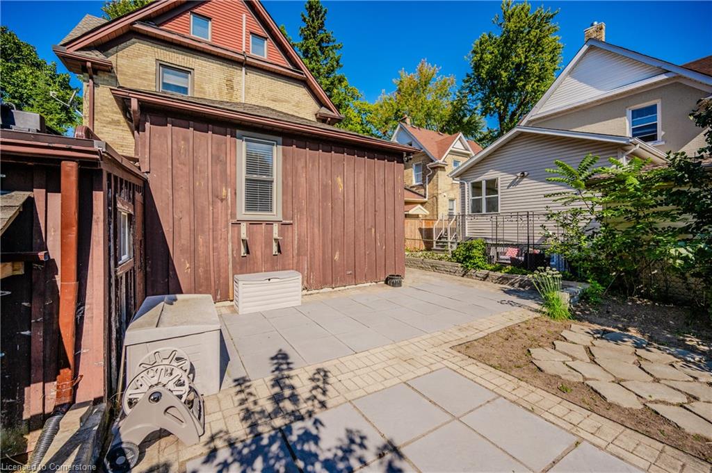 7 Richmond Avenue Property Photo 39