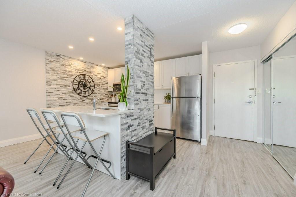 Bluevale Collegiate Institute Real Estate Listings Main Image