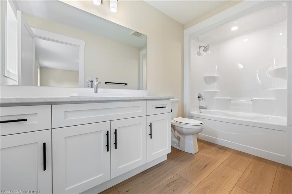 127 Amber Street Property Photo 17