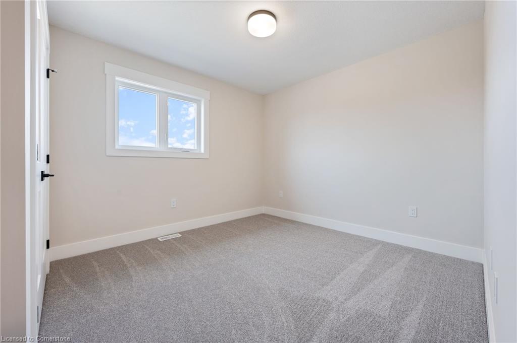 127 Amber Street Property Photo 18
