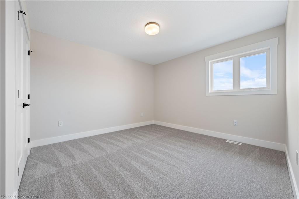 127 Amber Street Property Photo 20