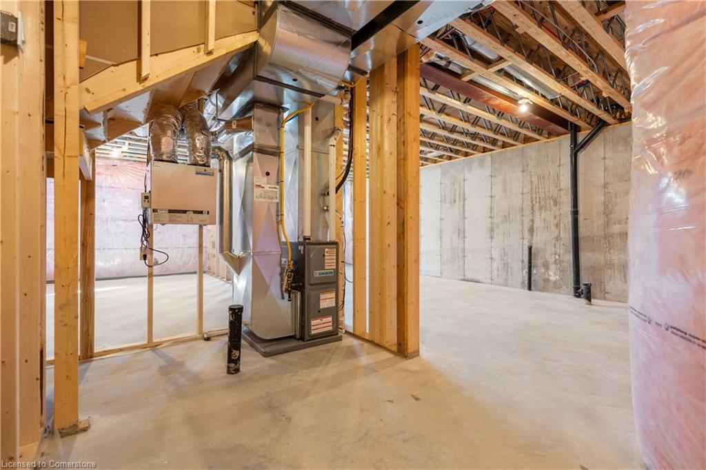 127 Amber Street Property Photo 24