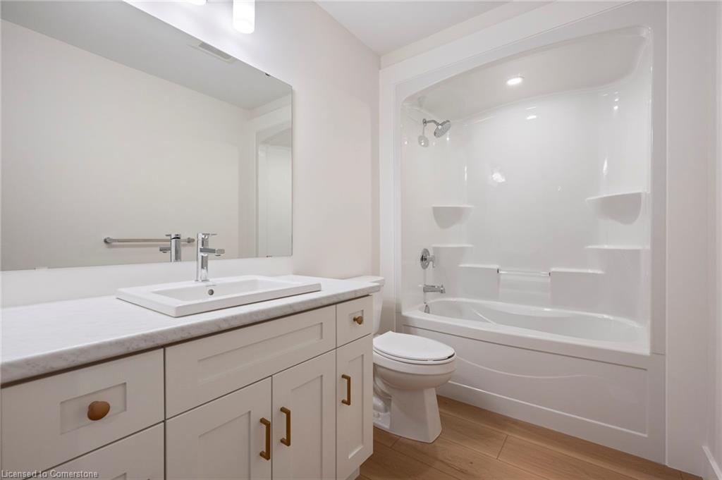 127 Amber Street Property Photo 24