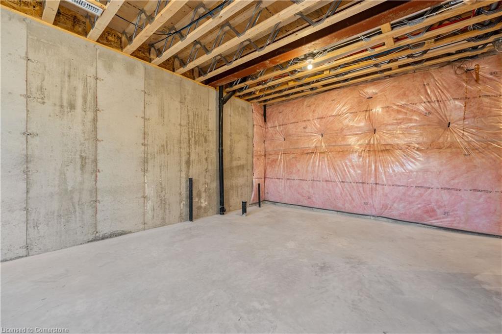 127 Amber Street Property Photo 25