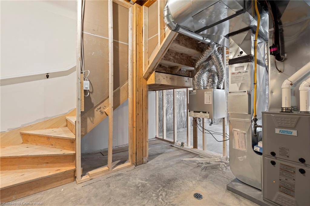 127 Amber Street Property Photo 28