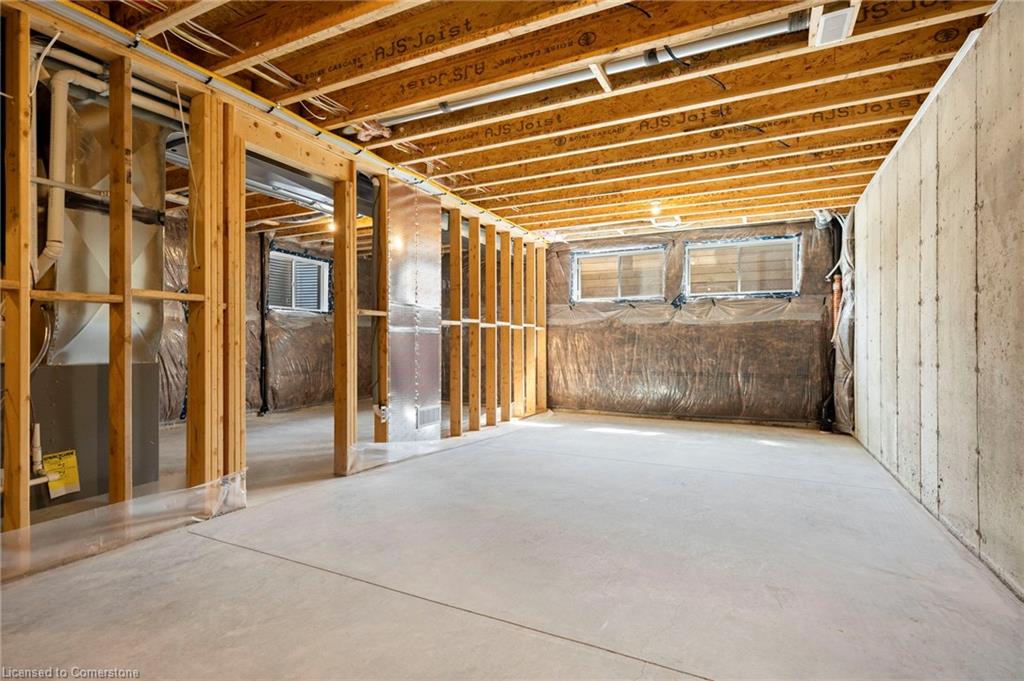 127 Amber Street Property Photo 29