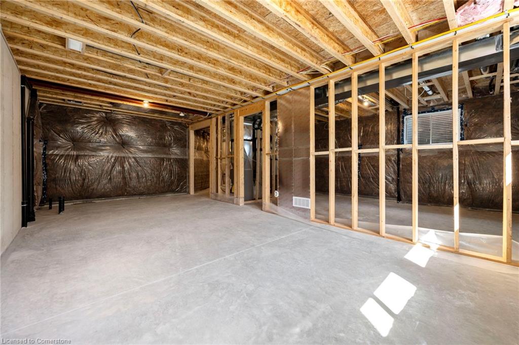 127 Amber Street Property Photo 31