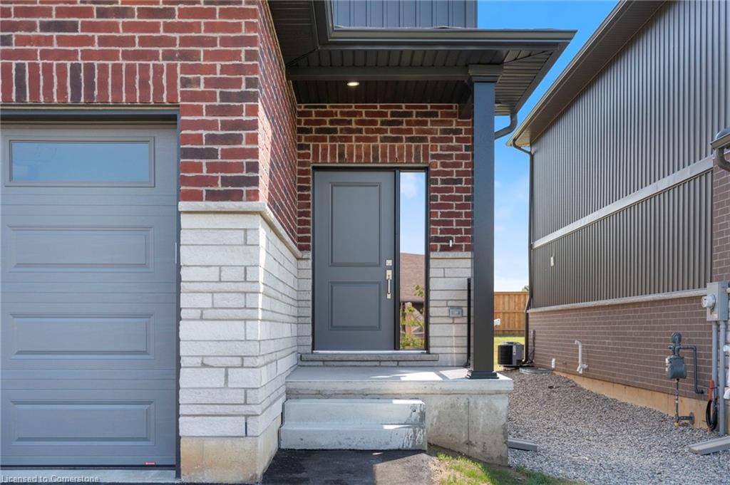 123 Amber Street Property Photo 2