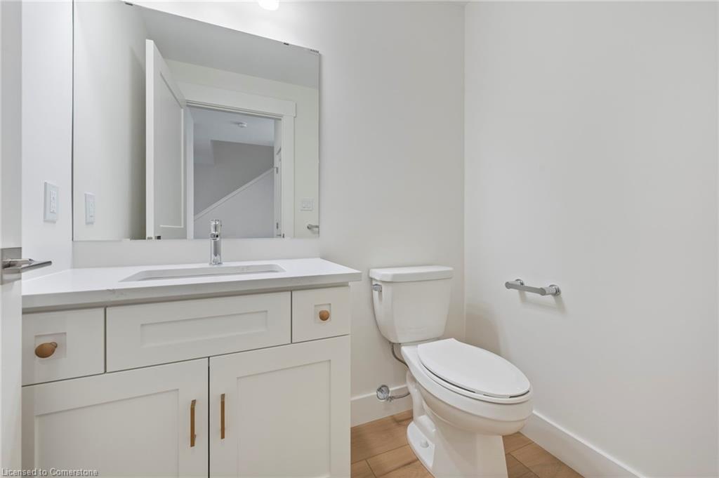 123 Amber Street Property Photo 14