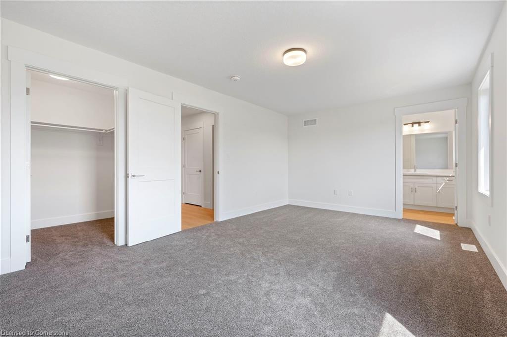 123 Amber Street Property Photo 16