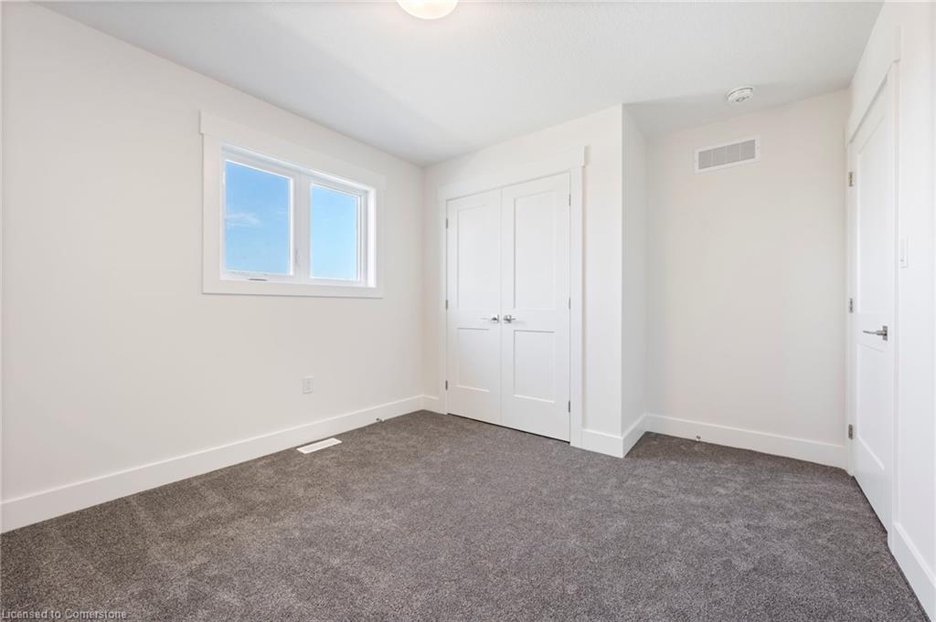 123 Amber Street Property Photo 21