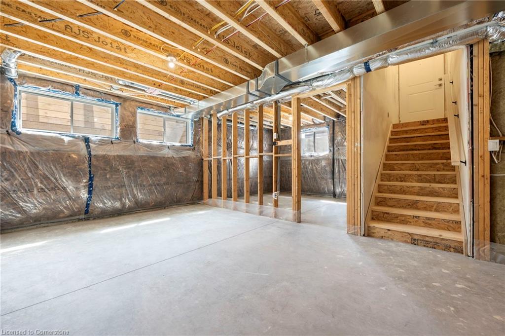 123 Amber Street Property Photo 31