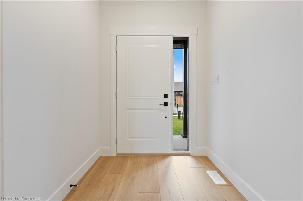 119 Amber Street Property Photo 3
