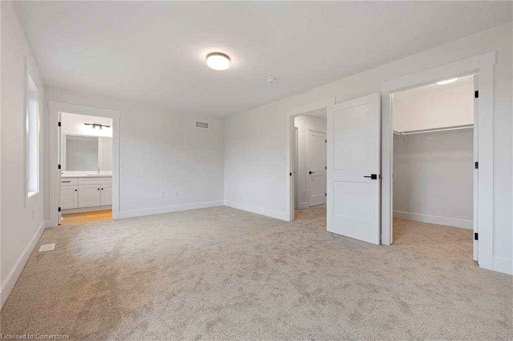 119 Amber Street Property Photo 17